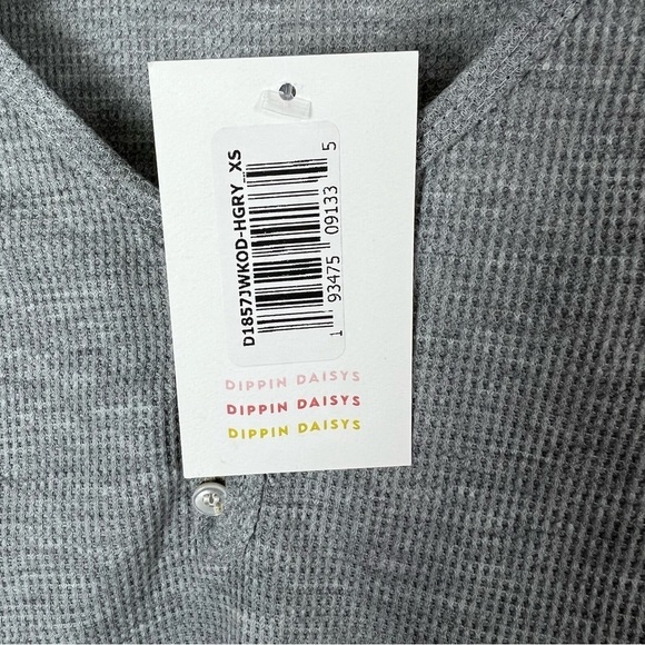 NEW Dippin' Daisys Gray Waffle Short Sleeve Henley Bodysuit Size Extra Small - Picture 4 of 7